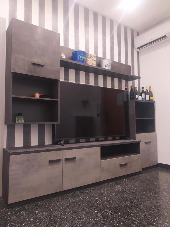 Apartmán Ad Un Passo Dal Mare Savona Exteriér fotografie